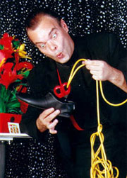 gaetan-bloom1.jpg